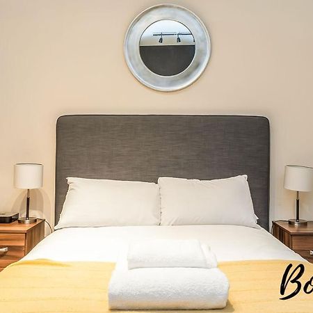 Spacious 2Br-1Ba - Grassmarket - Free Parking By Bonjour Residences 爱丁堡 外观 照片