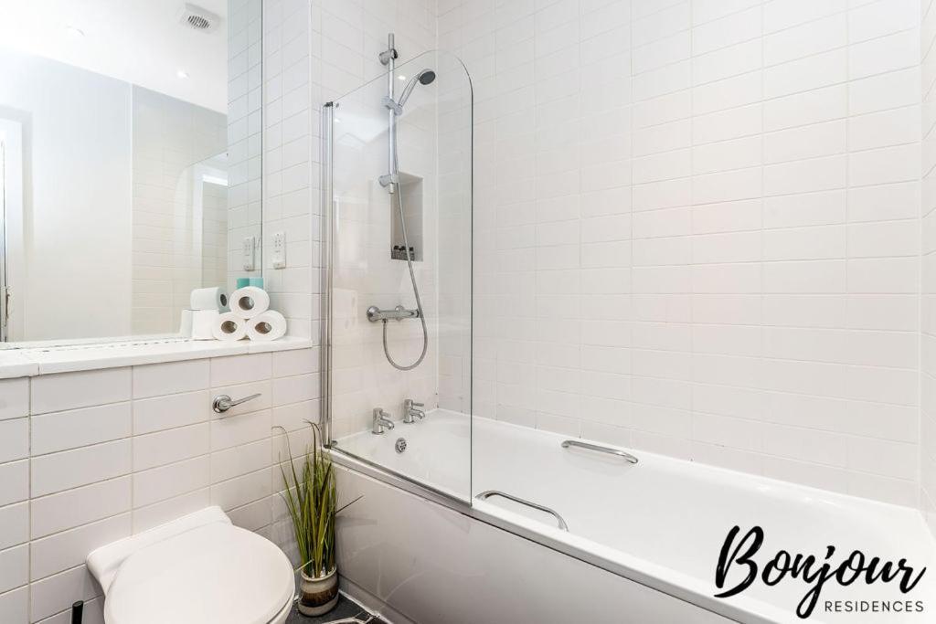 Spacious 2Br-1Ba - Grassmarket - Free Parking By Bonjour Residences 爱丁堡 外观 照片