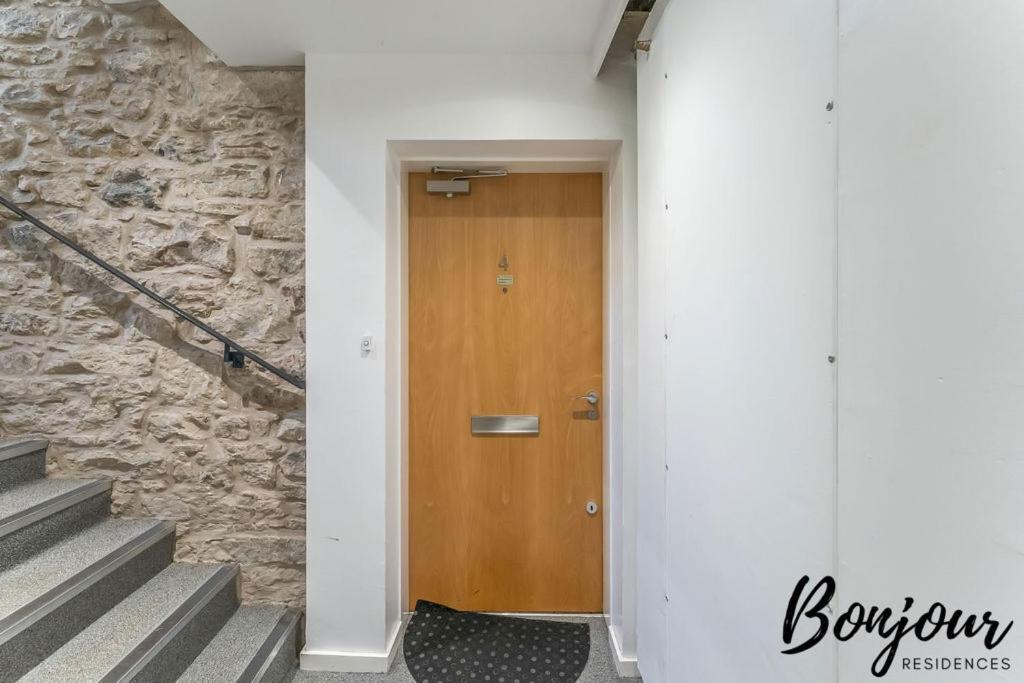 Spacious 2Br-2Ba - Grassmarket - Free Parking By Bonjour Residences 爱丁堡 外观 照片