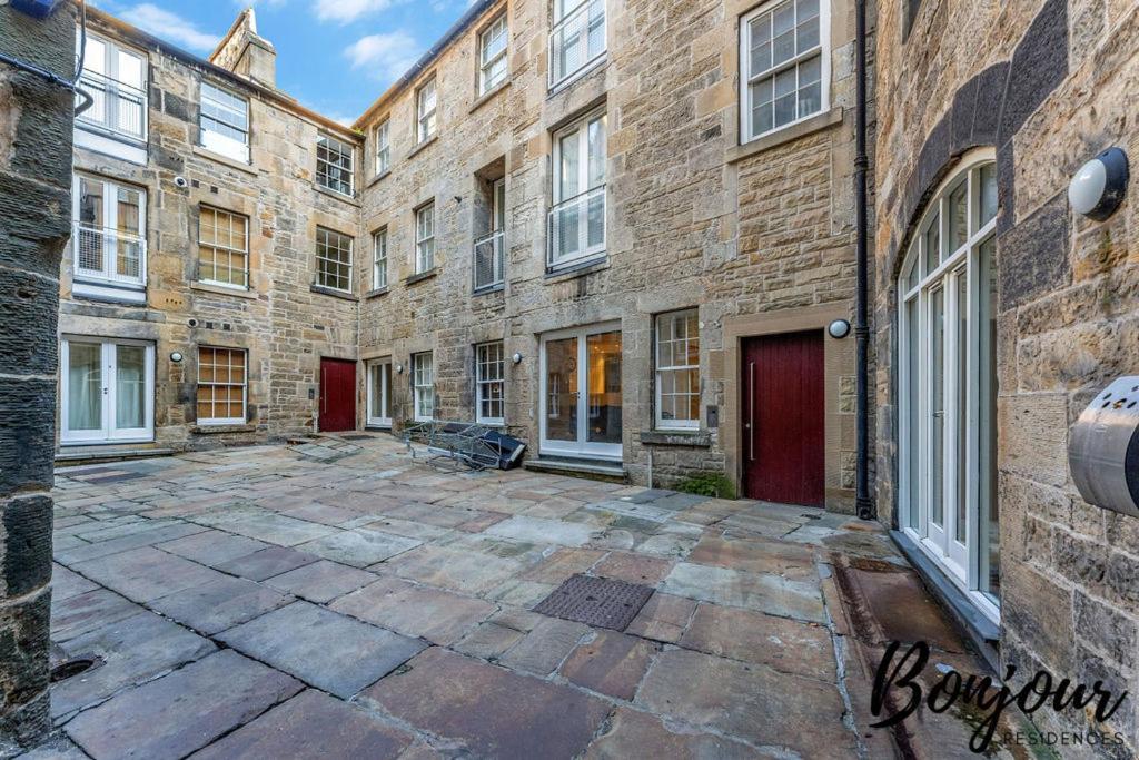 Spacious 2Br-2Ba - Grassmarket - Free Parking By Bonjour Residences 爱丁堡 外观 照片