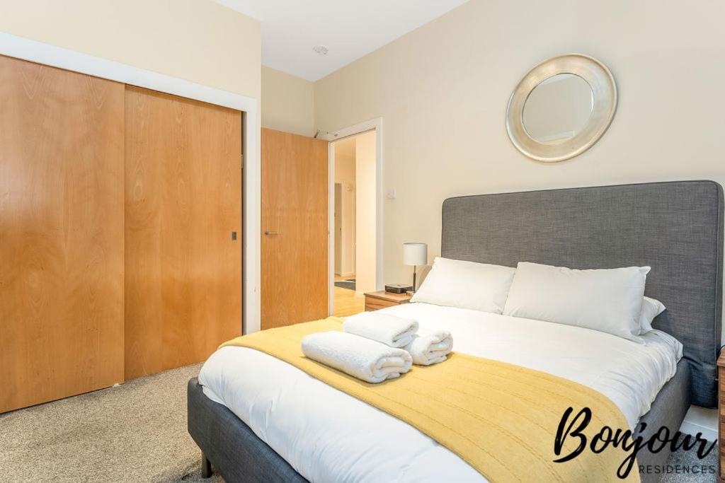 Spacious 2Br-2Ba - Grassmarket - Free Parking By Bonjour Residences 爱丁堡 外观 照片