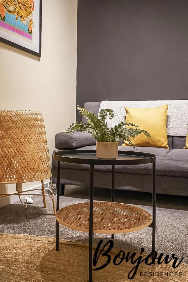 Spacious 2Br-1Ba - Grassmarket - Free Parking By Bonjour Residences 爱丁堡 外观 照片